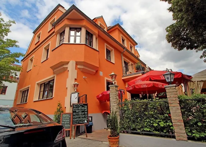 Hotel Gersthofen via Claudia - Ihr perfektes Zuhause in Gersthofen