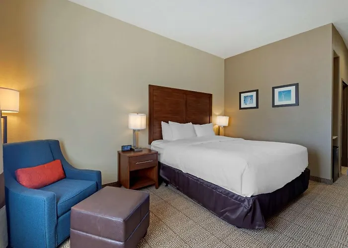 Top Hotels Near Choctaw Casino for Luxury Stay