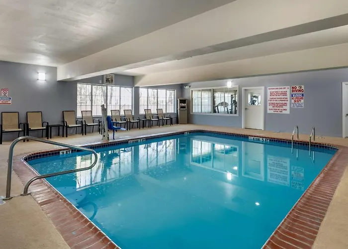 Best Lodging Near the Iconic Grand Canyon