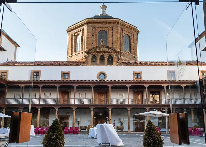 Mejores hoteles baratos en Oviedo con Trivago