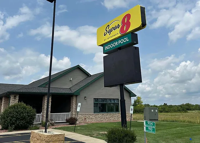 Best Hotels in Sturtevant WI for an Unforgettable Stay