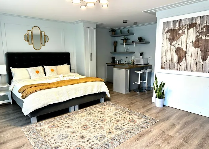 Top Portland Maine Hotels Right on the Water