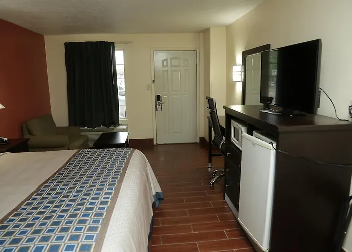 Top Hotels in Vancouver, Washington