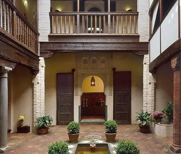 Mejores Hoteles con Pensión Completa en Granada