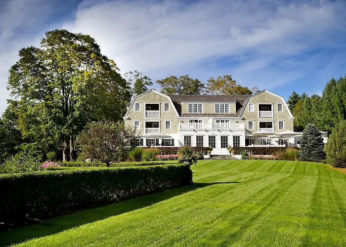 Best Hotels Near Verizon Center DC