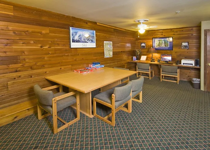 Handpicked McCall ID Hotels for Nature Lovers