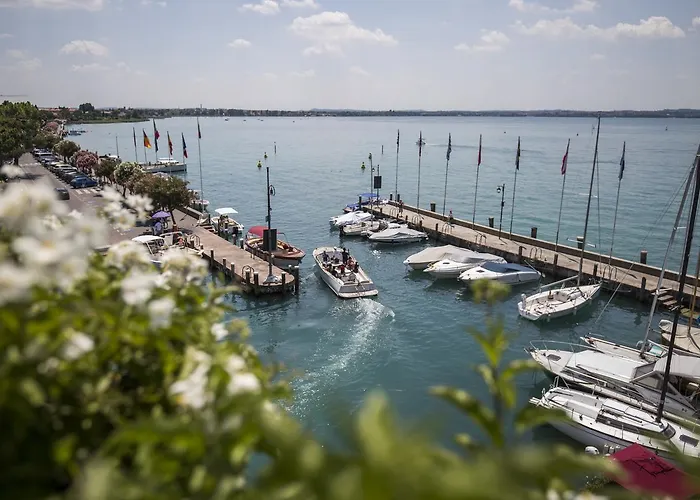 Scopri i Migliori Alberghi Sirmione con Spa per una Fuga Rilassante